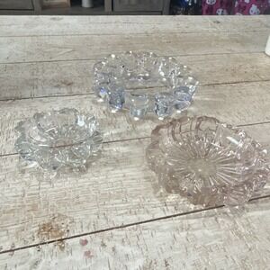 Vintage Glass Decorative Round Ashtrays Glossy Finish for Cigarettes set of 3